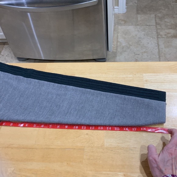 Nevada size 44 heavy acrylic sweater. Fits like Xl see photos measurements. - Picture 9 of 14